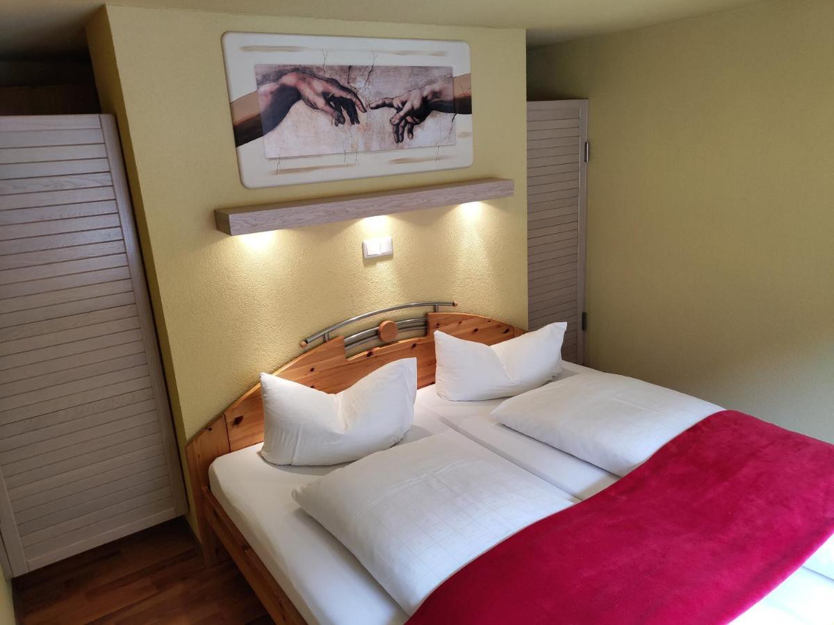 Ferienwohnung Alte Post 皮茨河谷圣莱昂哈德 外观 照片